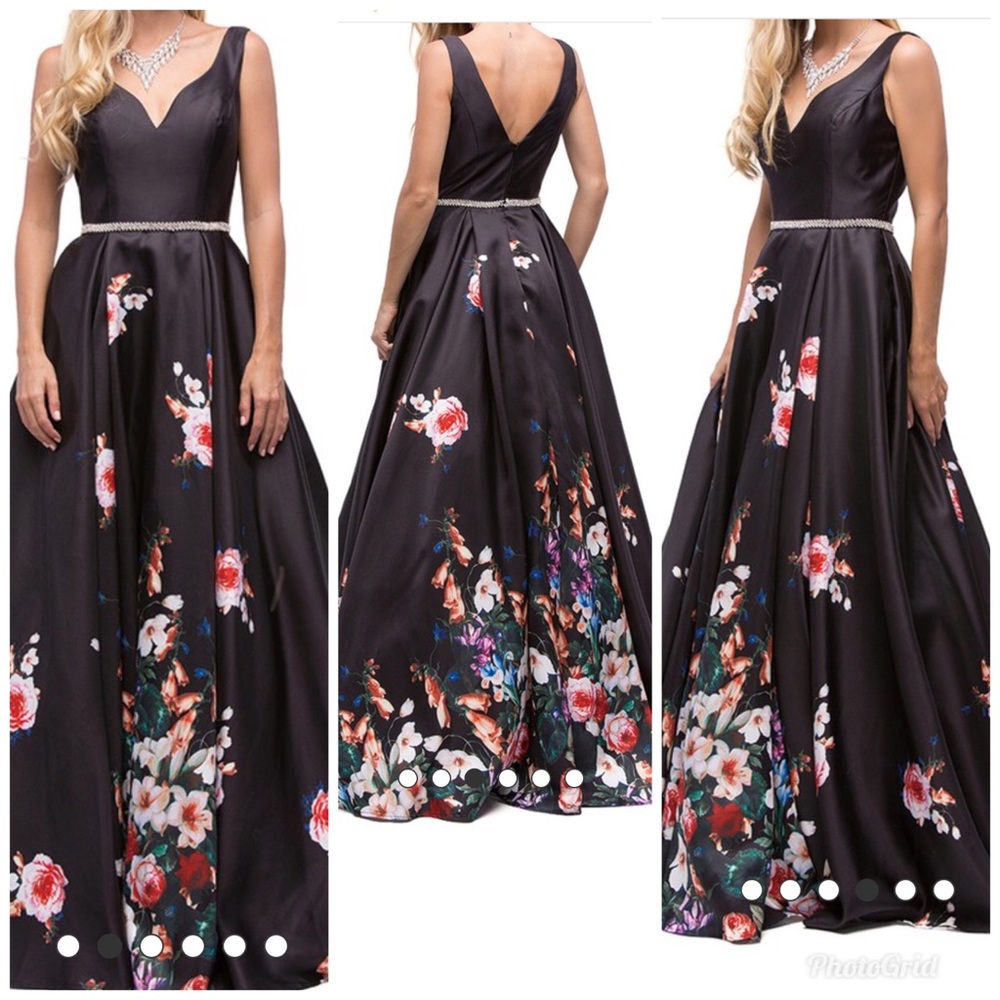 Preorder ur prom dress 👗